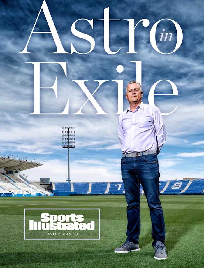 SI Daily Cover: Astro in Exile